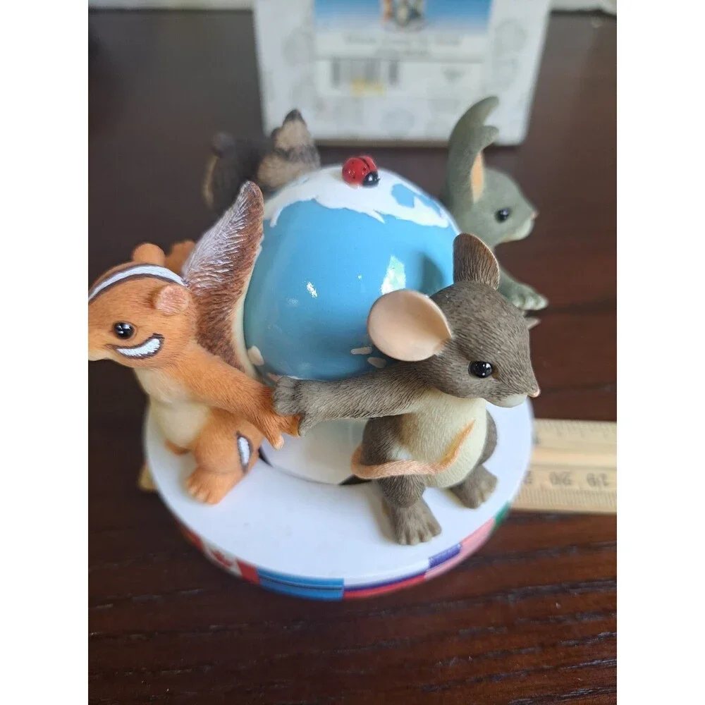 Charming Tails Friends Around The World Limited Edition 1063 Of 5000 Figurine